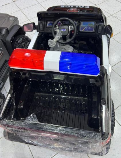 صورة جيب شرطة اطفال كهربائي بمحركين 12 فولت بعلامة FORD